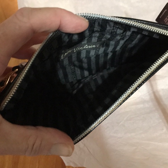 ✂️Victoria's Secret Laser Cut Pink Wristlet - Picture 7 of 7